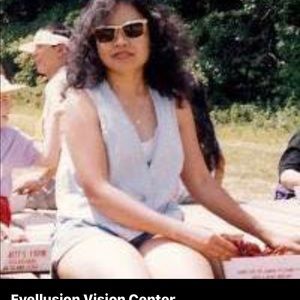 Meet your Posher, Evangeline